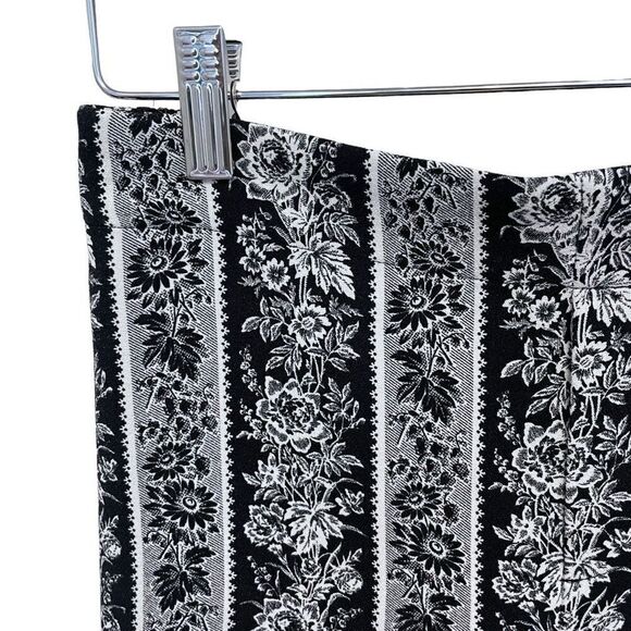 Club Monaco Pants  - Picture 3 of 8